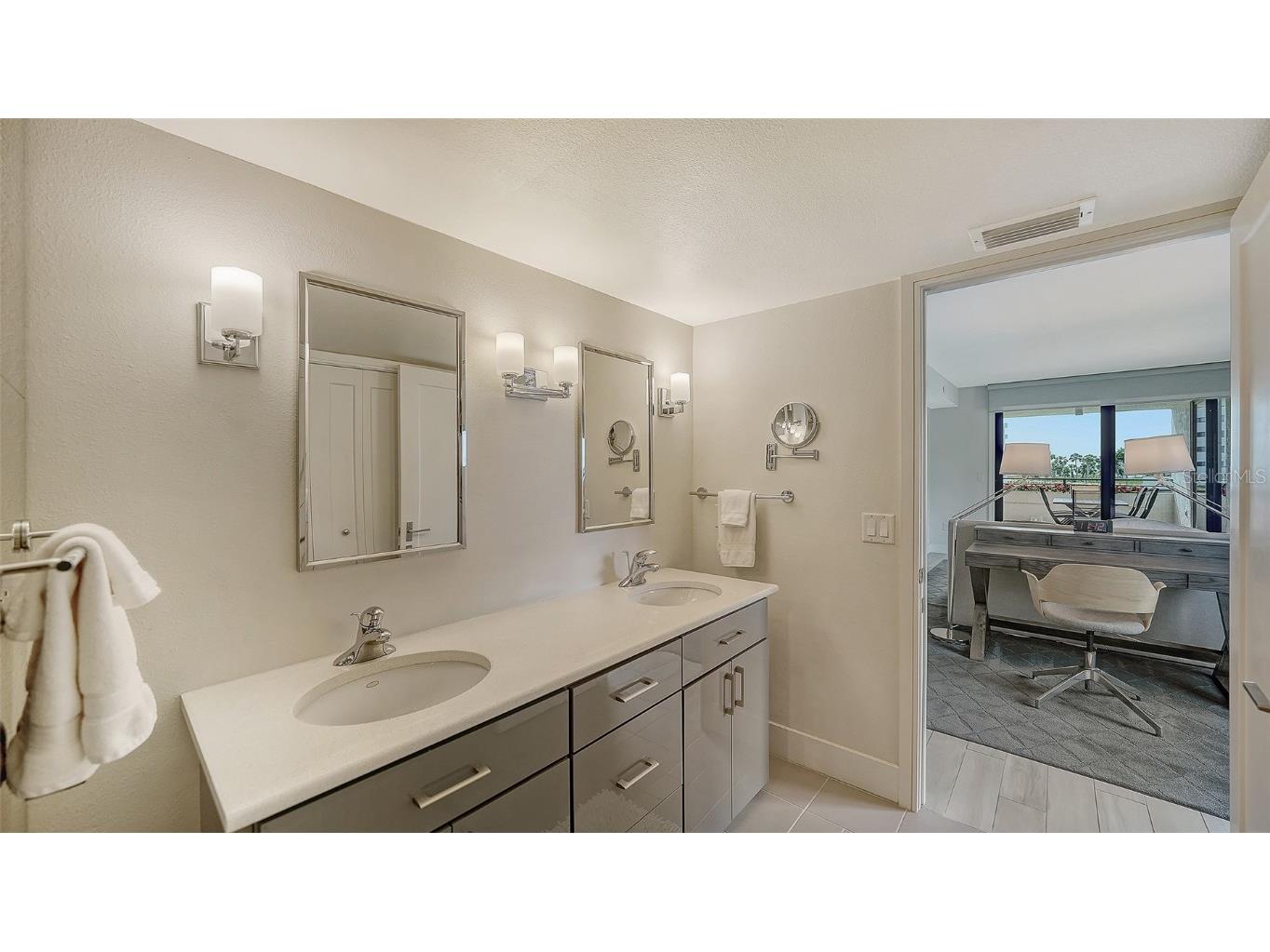 1465 Gulf Of Mexico Drive #106 Longboat Key FL 34228 - GULF OF MEXICO A4670993 image30