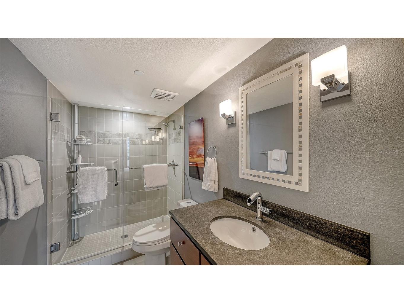 1465 Gulf Of Mexico Drive #106 Longboat Key FL 34228 - GULF OF MEXICO A4670993 image36