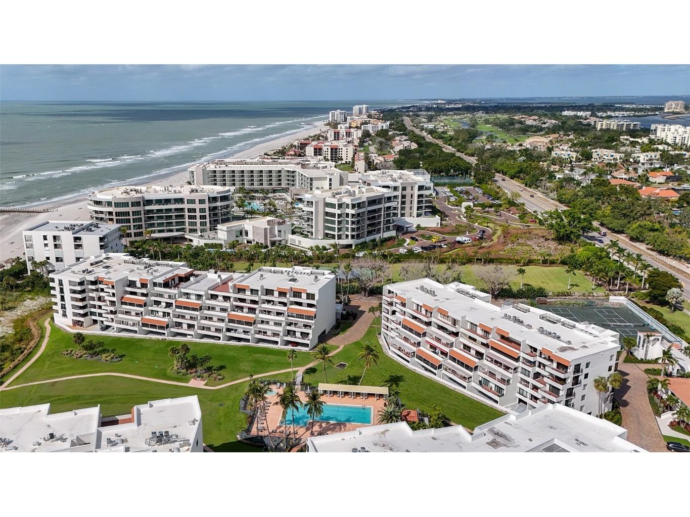 1465 Gulf Of Mexico Drive #106 Longboat Key FL 34228 - GULF OF MEXICO A4670993 image5