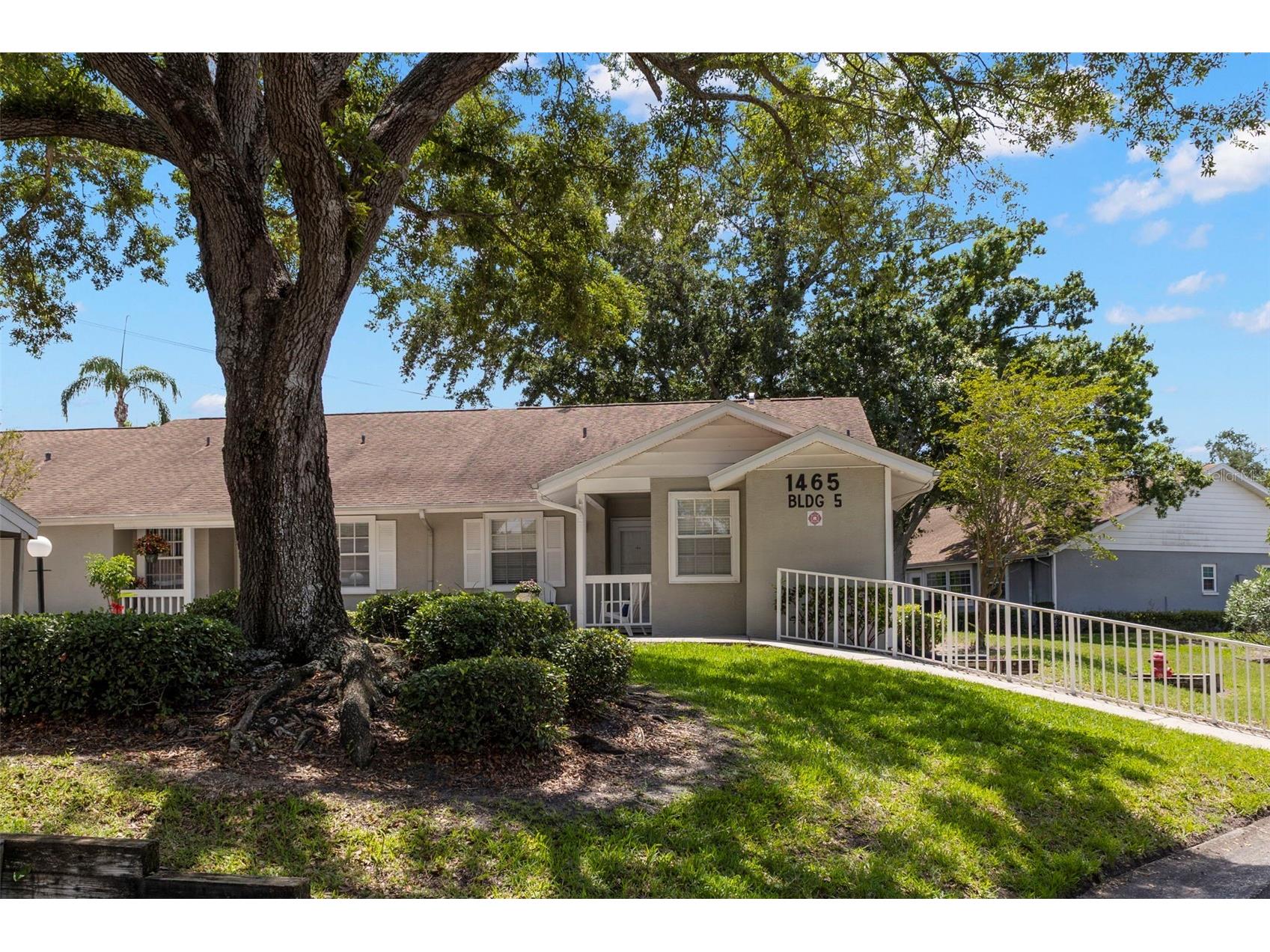 1465 Oak Hill Drive #104 Dunedin FL 34698 TB8509765 image2