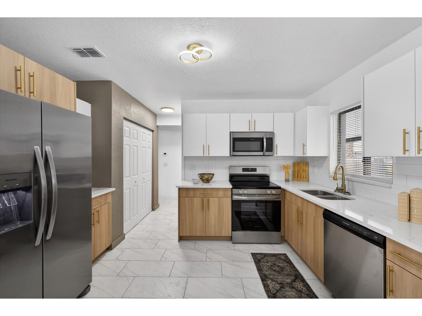 1465 Parkwood Street Clearwater FL 33755 TB8494298 image11