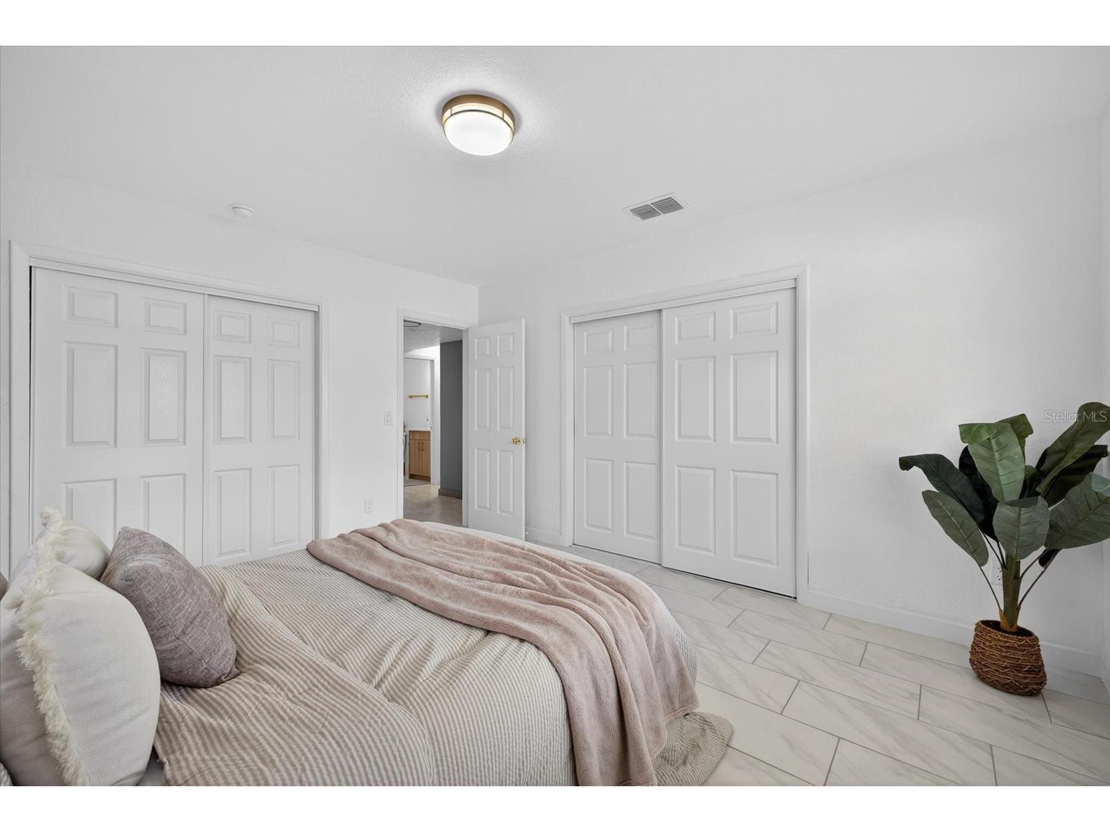 1465 Parkwood Street Clearwater FL 33755 TB8494298 image30