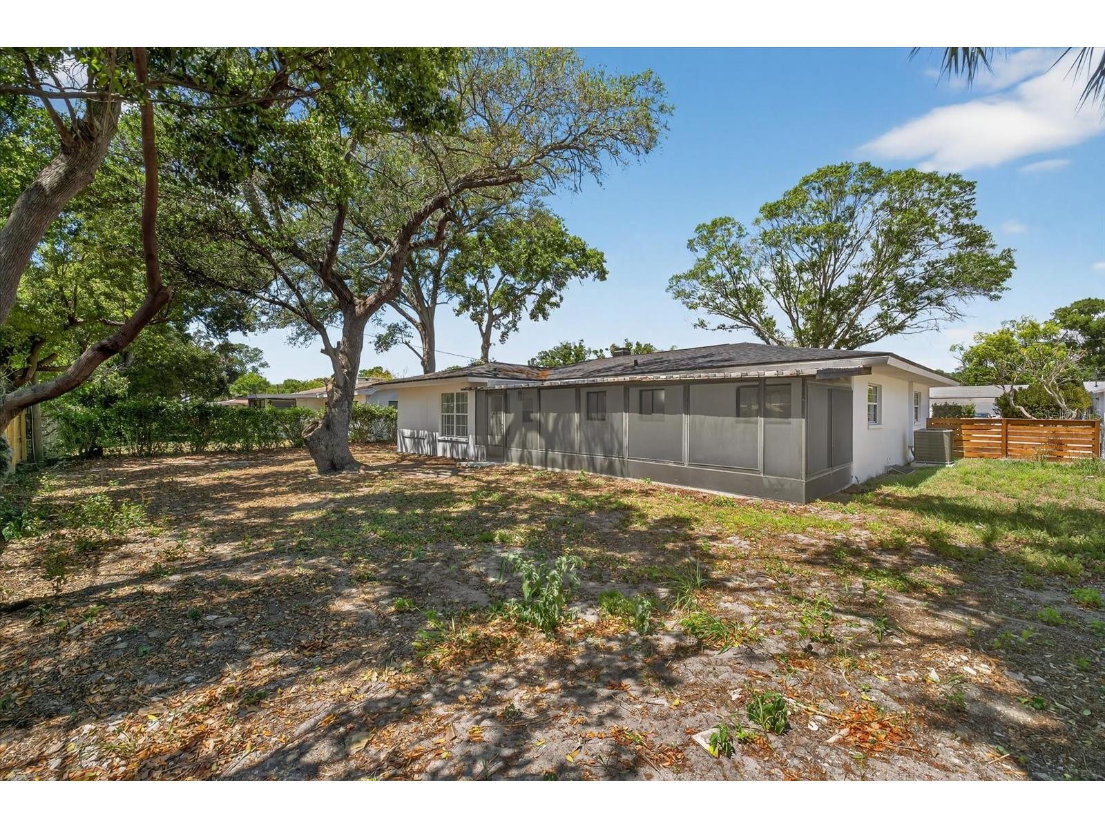 1465 Parkwood Street Clearwater FL 33755 TB8494298 image34