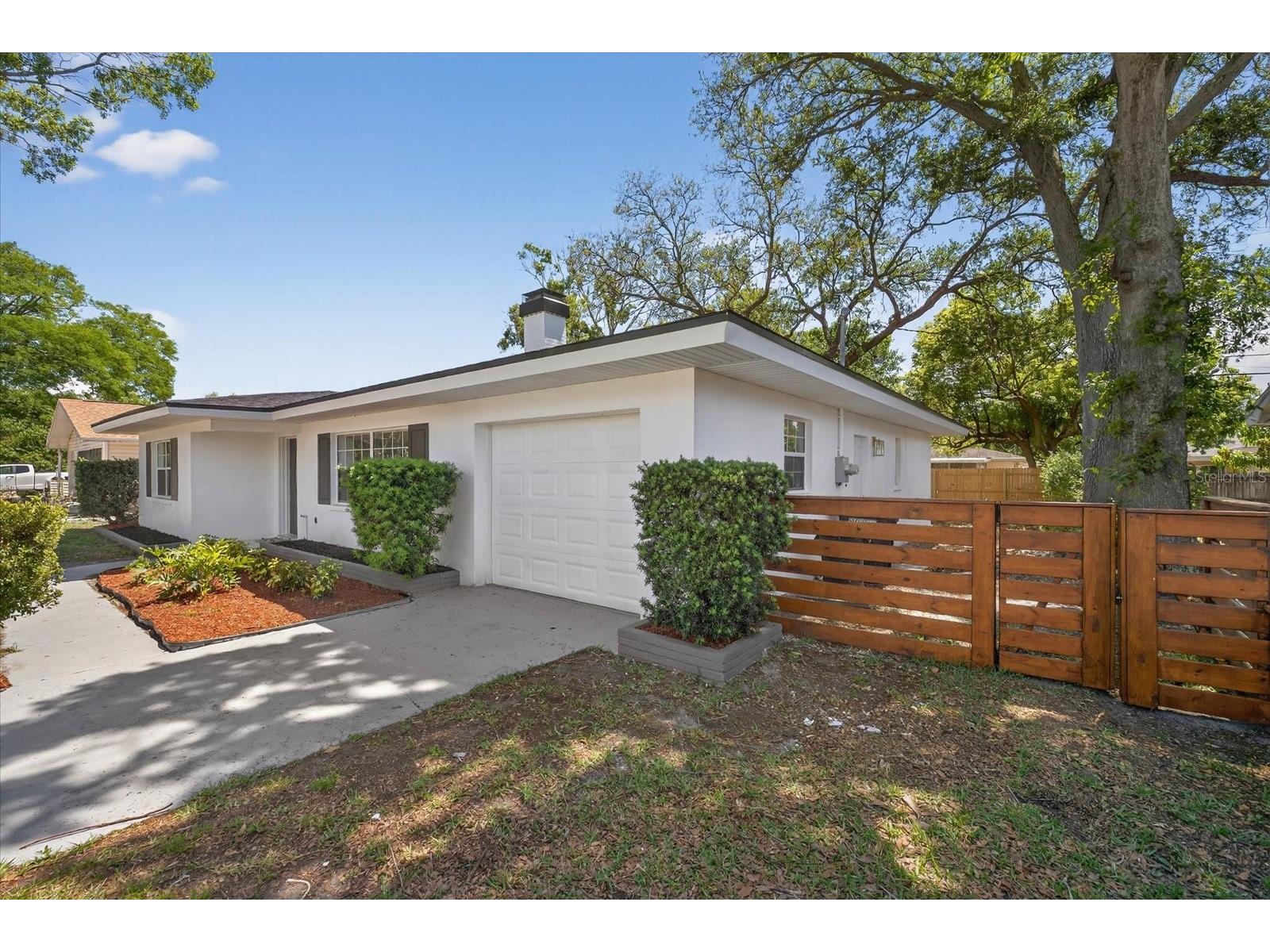 1465 Parkwood Street Clearwater FL 33755 TB8494298 image4