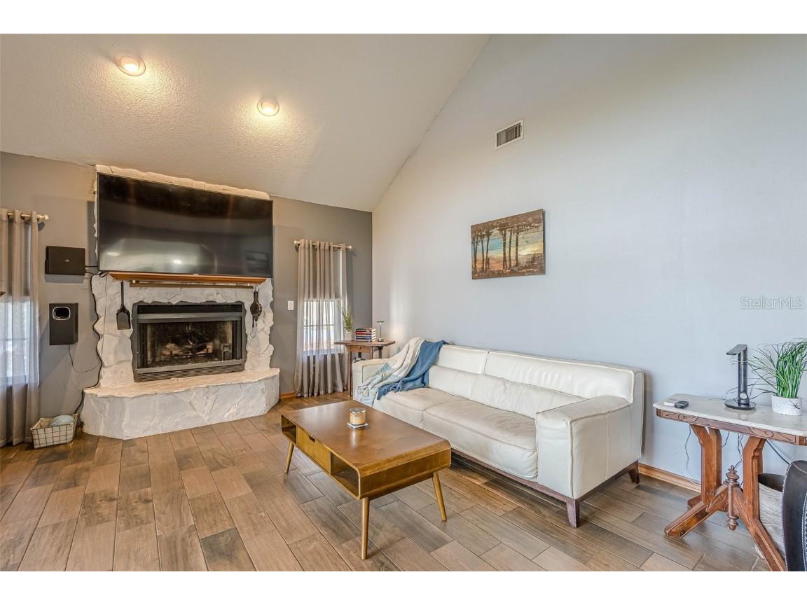 1465 Riviera Drive Kissimmee FL 34744 - LAKE TOHO S5117446 image23