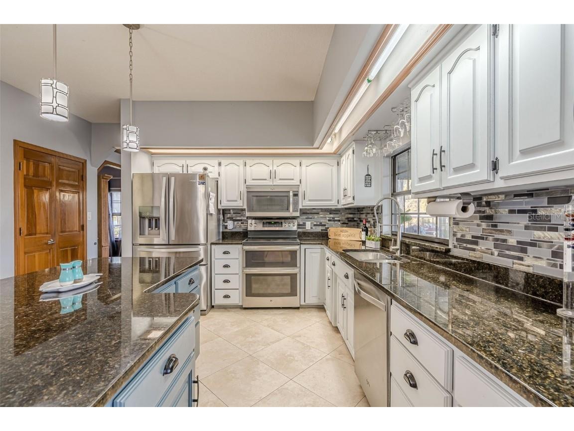 1465 Riviera Drive Kissimmee FL 34744 - LAKE TOHO S5117446 image25