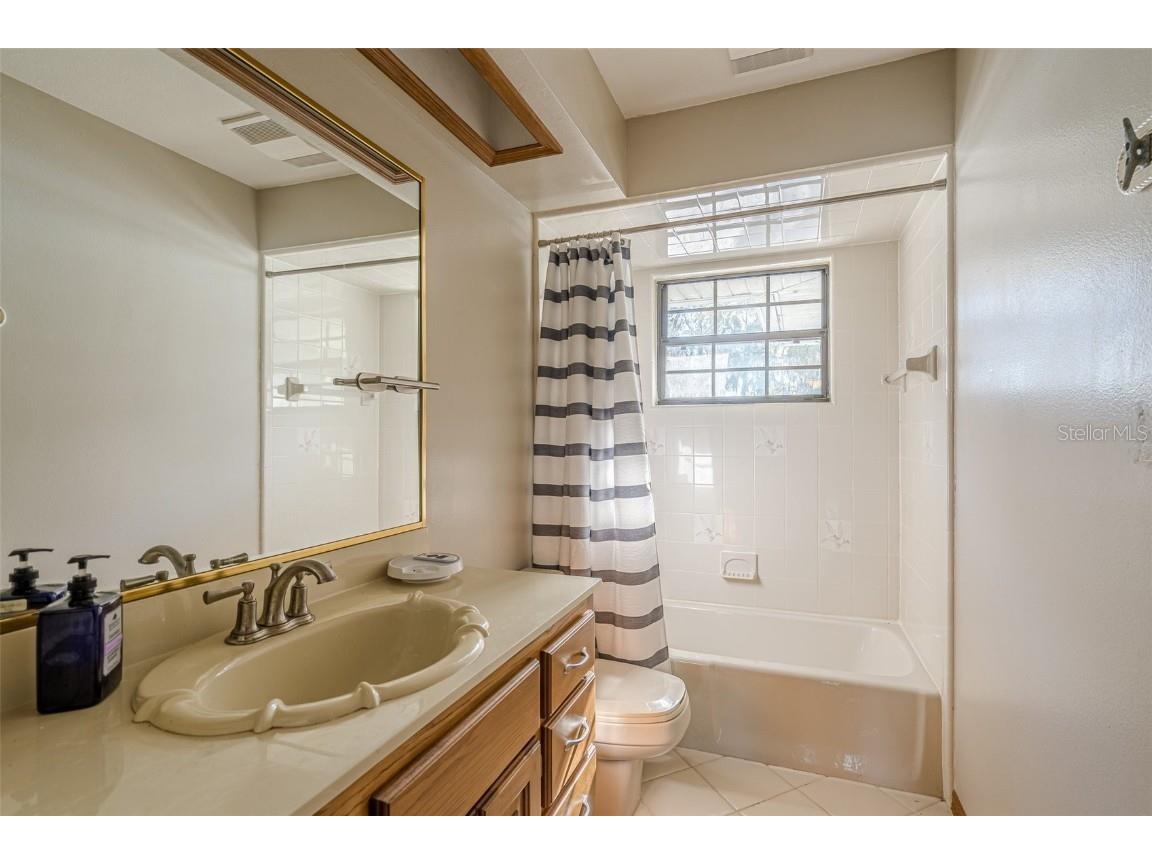 1465 Riviera Drive Kissimmee FL 34744 - LAKE TOHO S5117446 image50