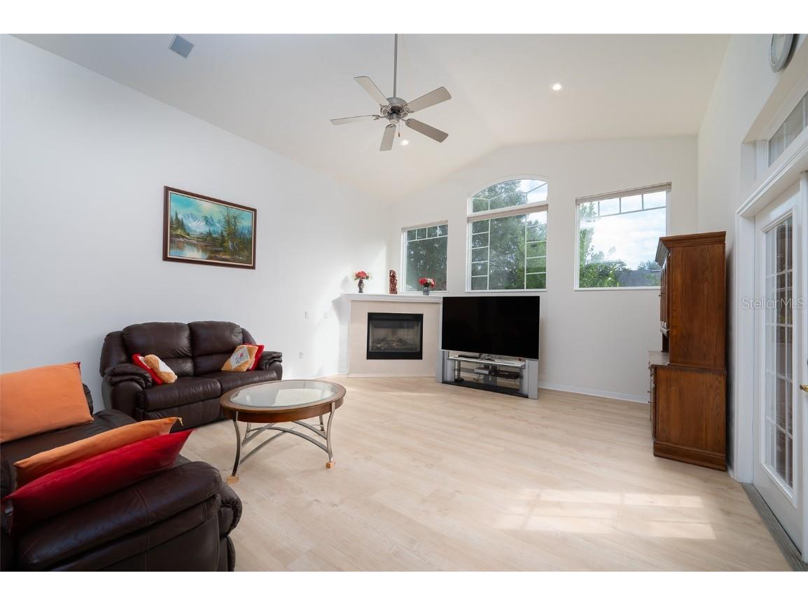 1465 SW 88th Street Gainesville FL 32607 GC536151 image8