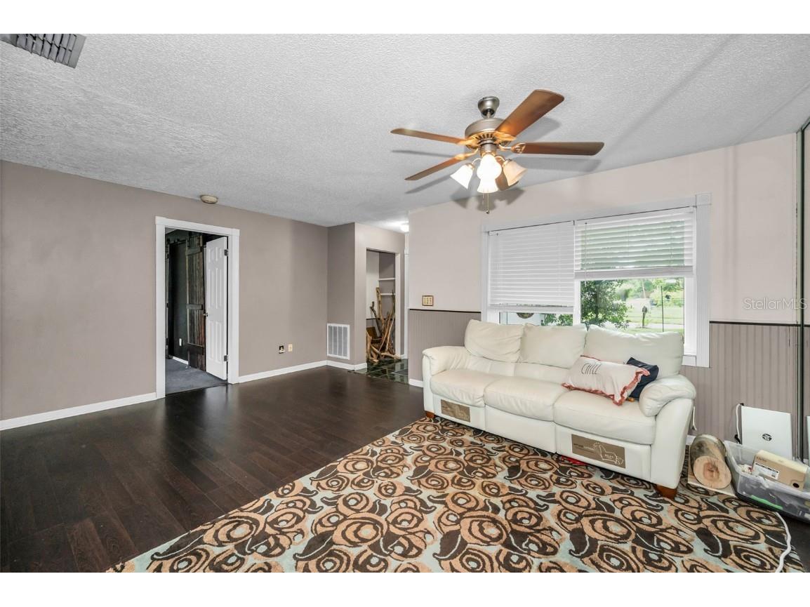 1465 Windmoor Drive Dunedin FL 34698 TB8434358 image4