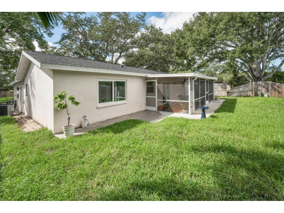 1465 Windmoor Drive Dunedin FL 34698 TB8434358 image6
