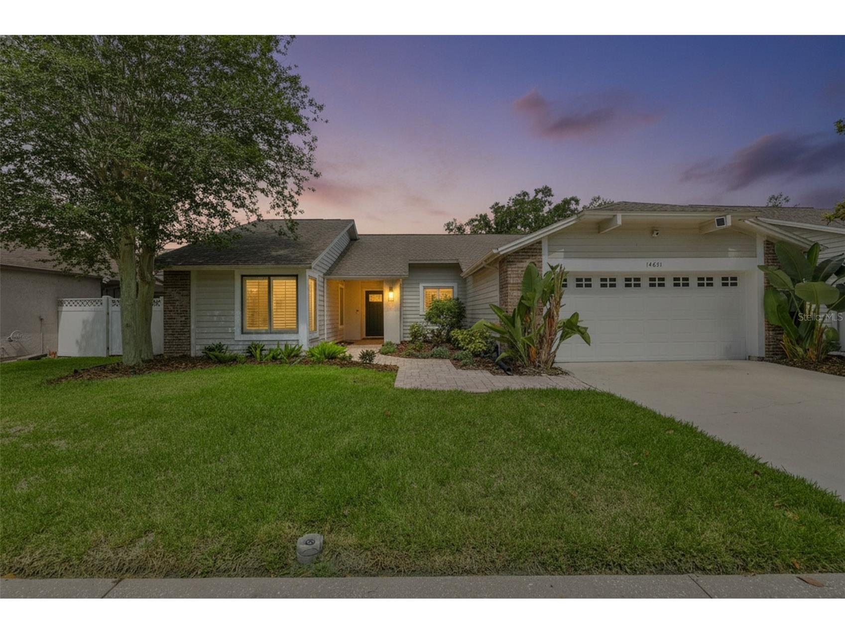 14651 Village Glen Circle Tampa FL 33618 TB8518191 image1