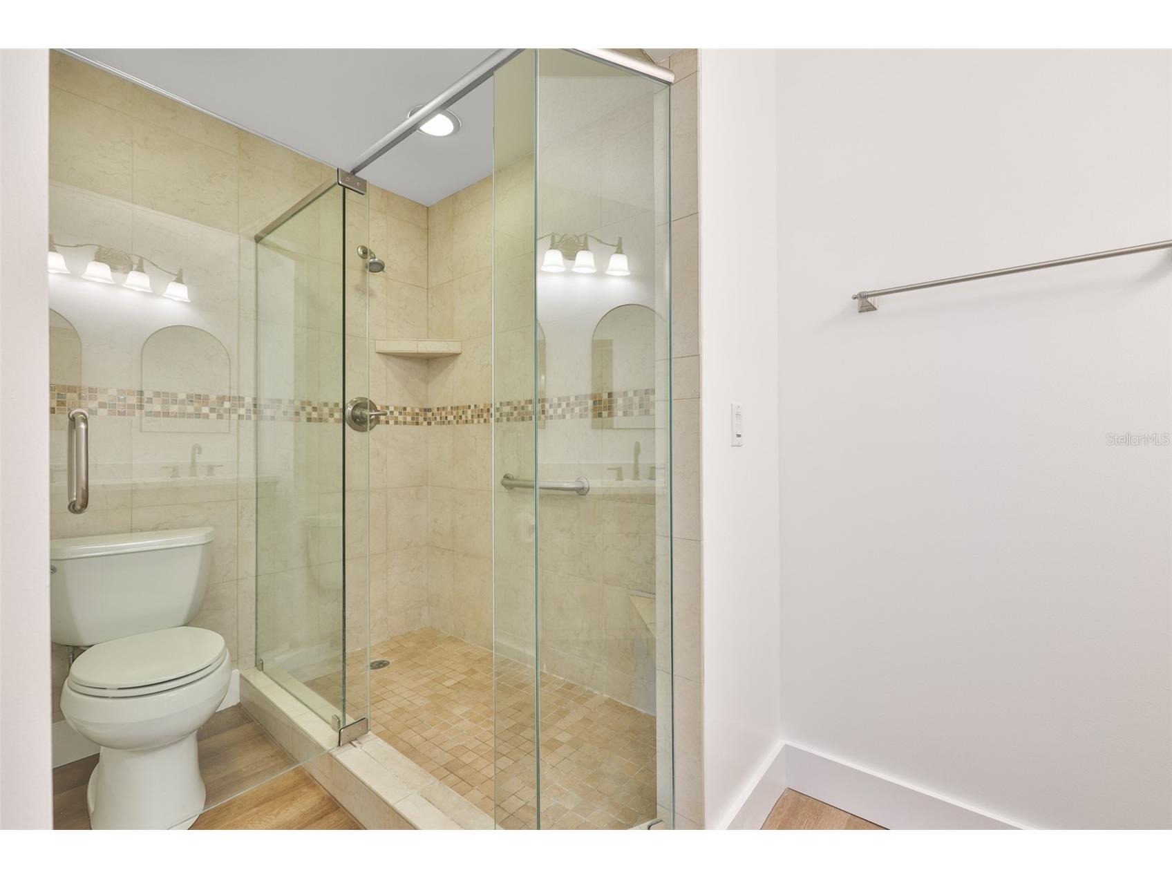 14651 Village Glen Circle Tampa FL 33618 TB8518191 image30