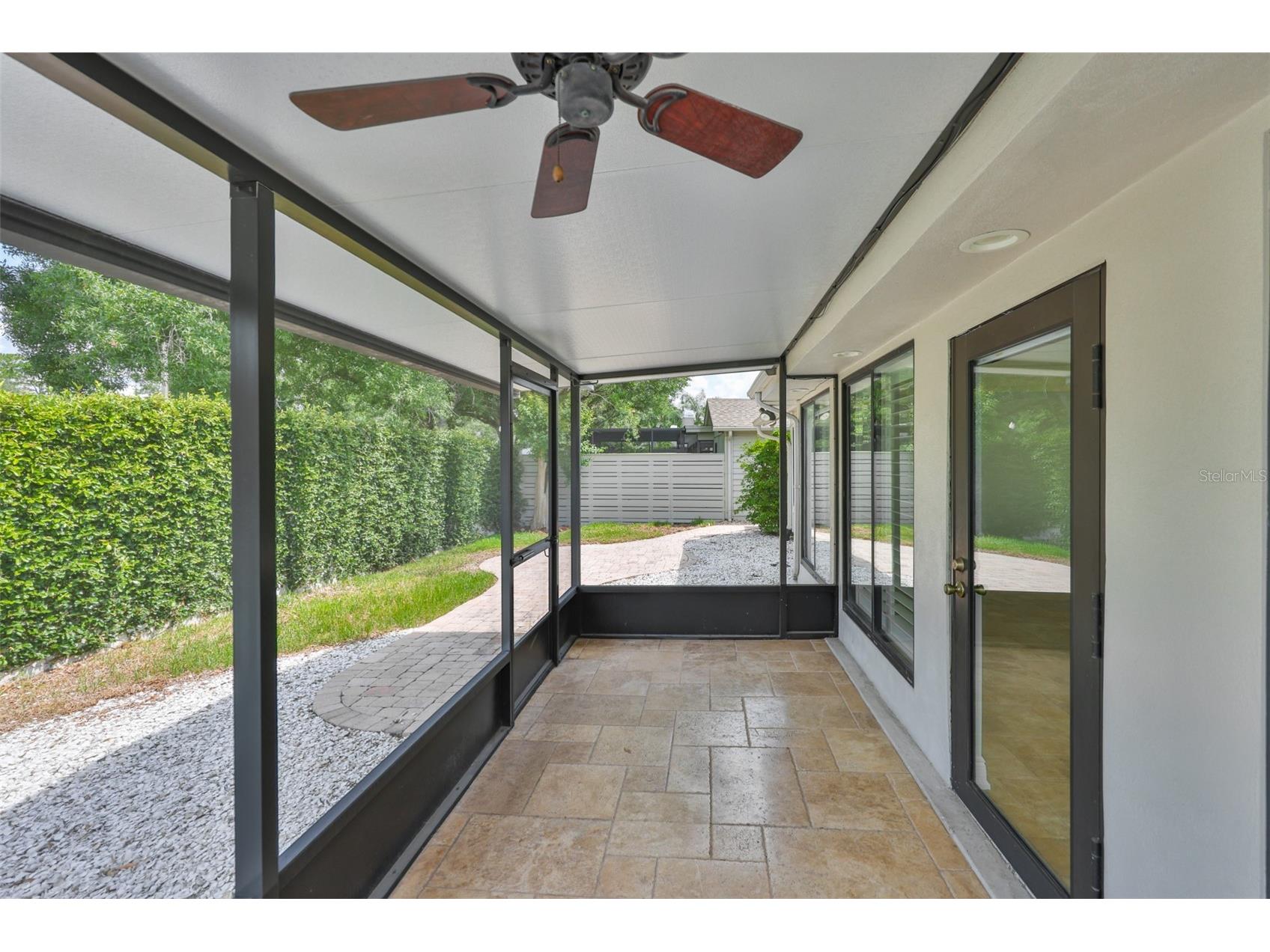 14651 Village Glen Circle Tampa FL 33618 TB8518191 image42