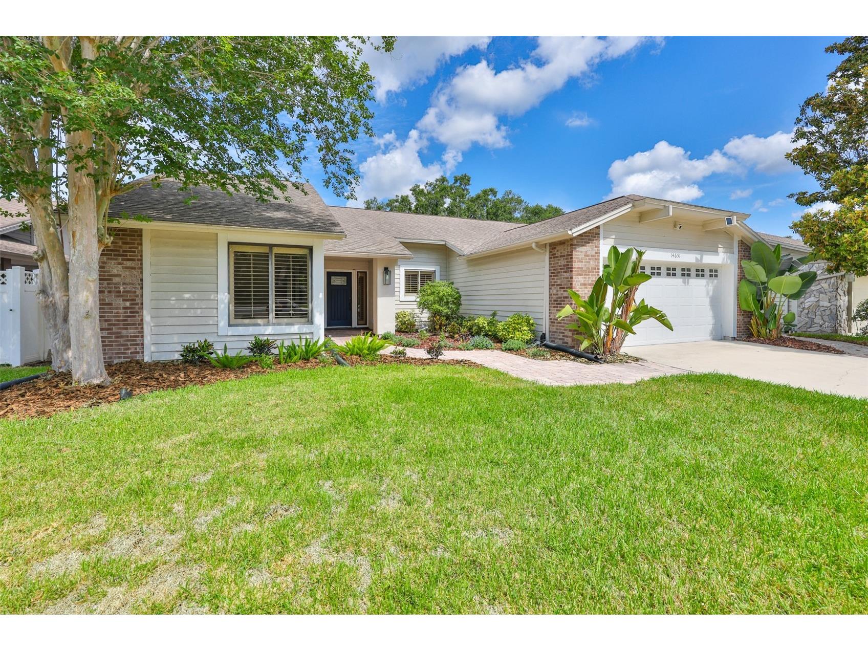 14651 Village Glen Circle Tampa FL 33618 TB8518191 image45