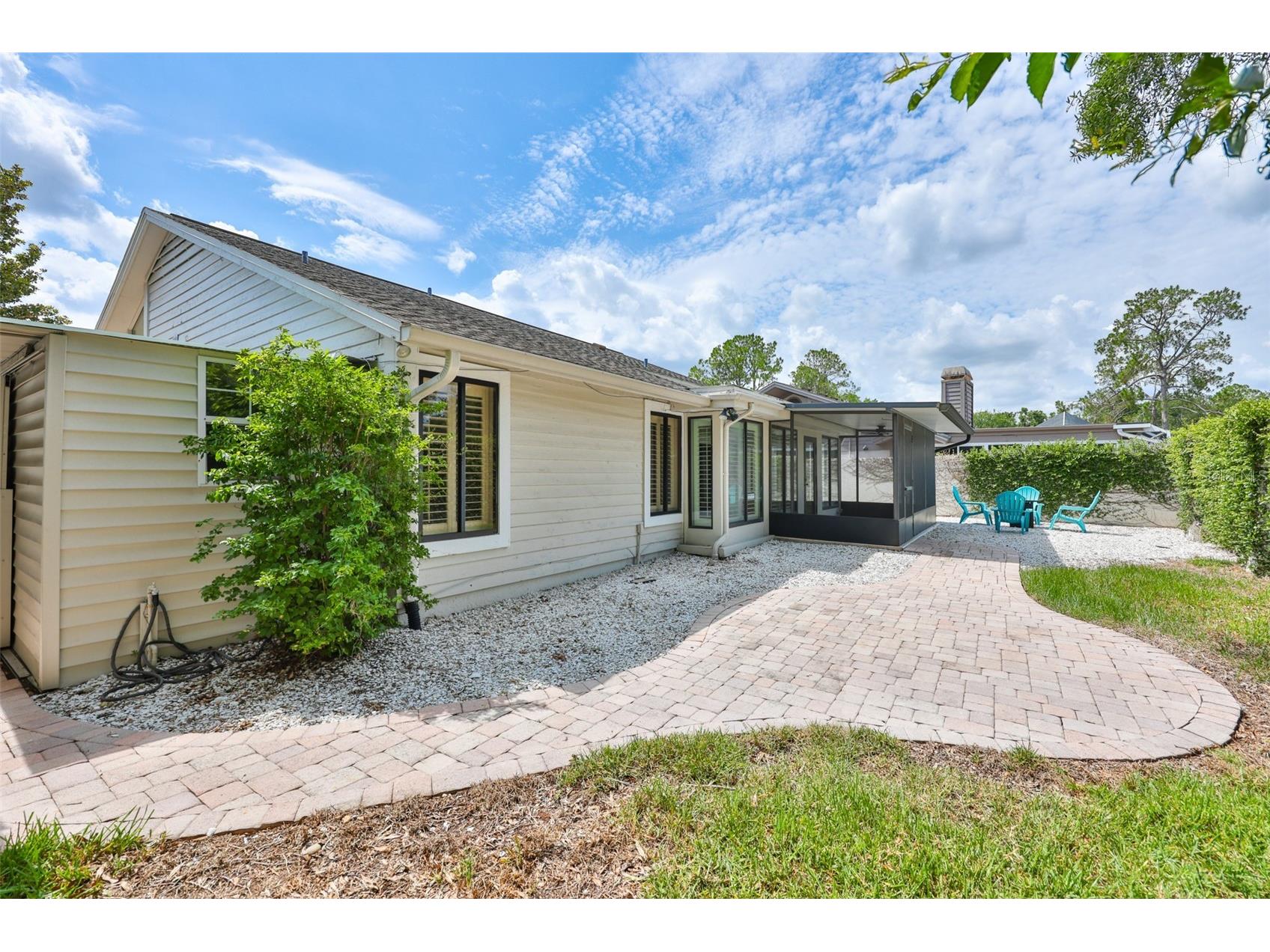 14651 Village Glen Circle Tampa FL 33618 TB8518191 image5