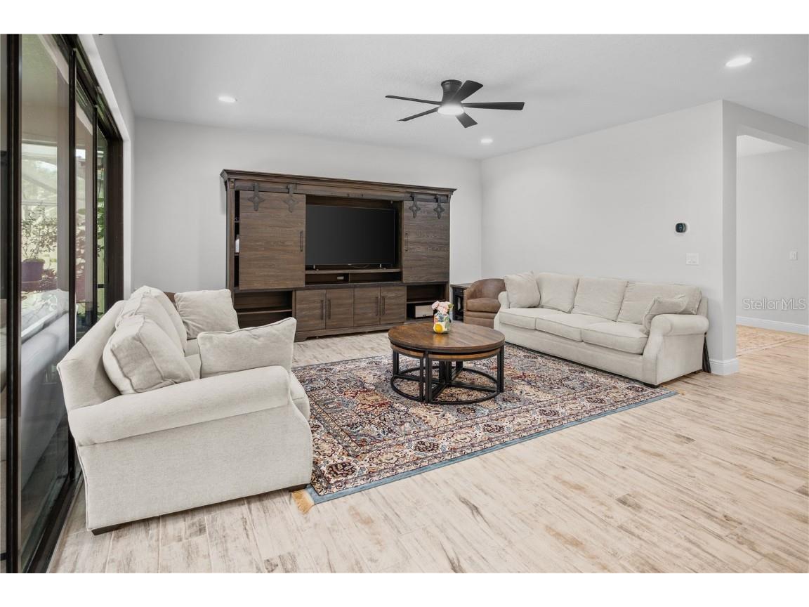 14654 Horse Trot Road Lithia FL 33547 TB8444412 image10