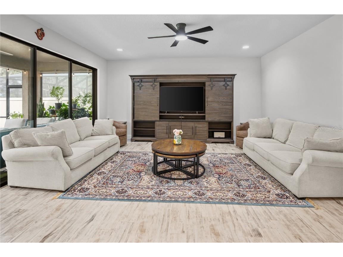 14654 Horse Trot Road Lithia FL 33547 TB8444412 image11