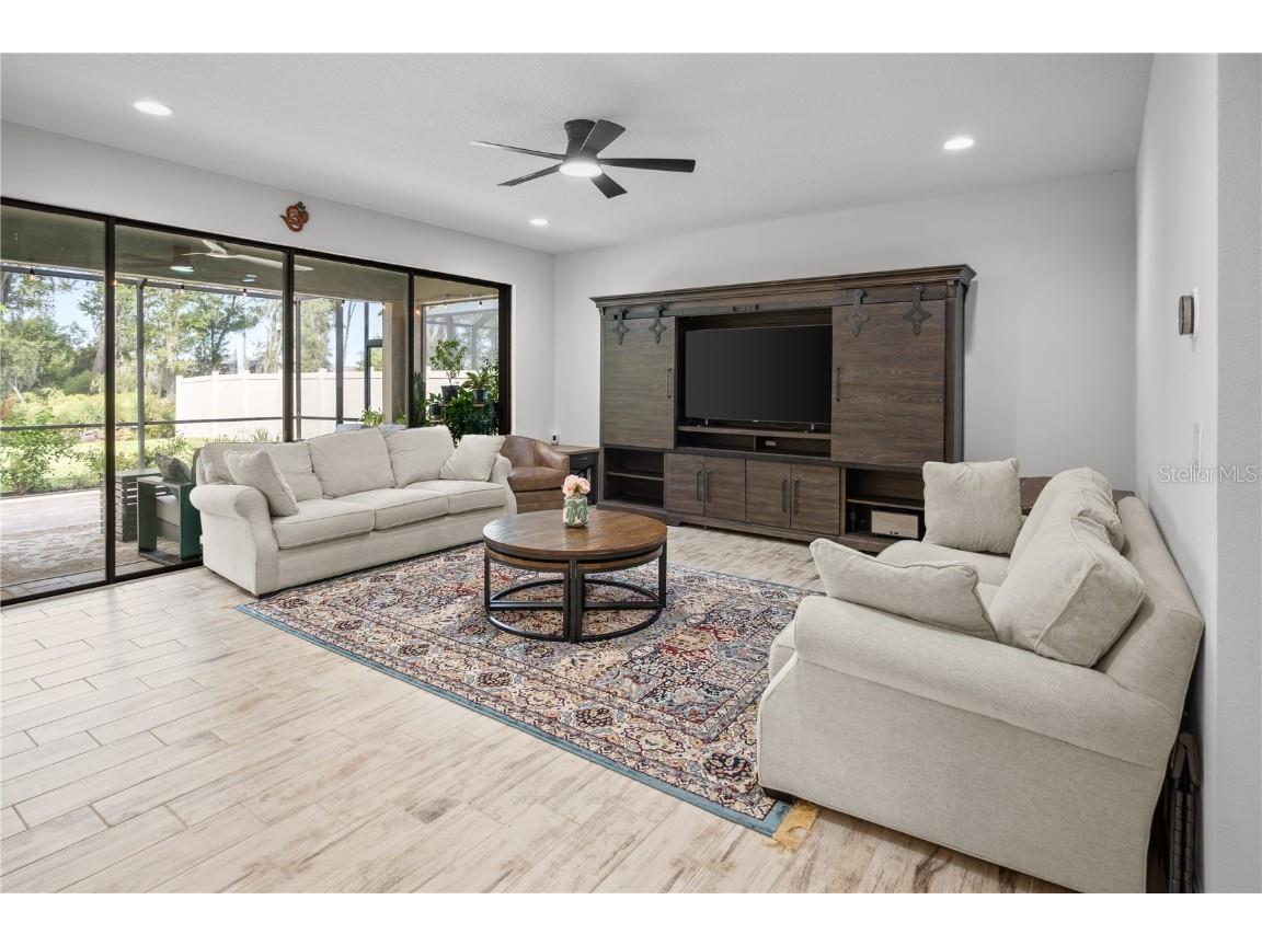 14654 Horse Trot Road Lithia FL 33547 TB8444412 image9