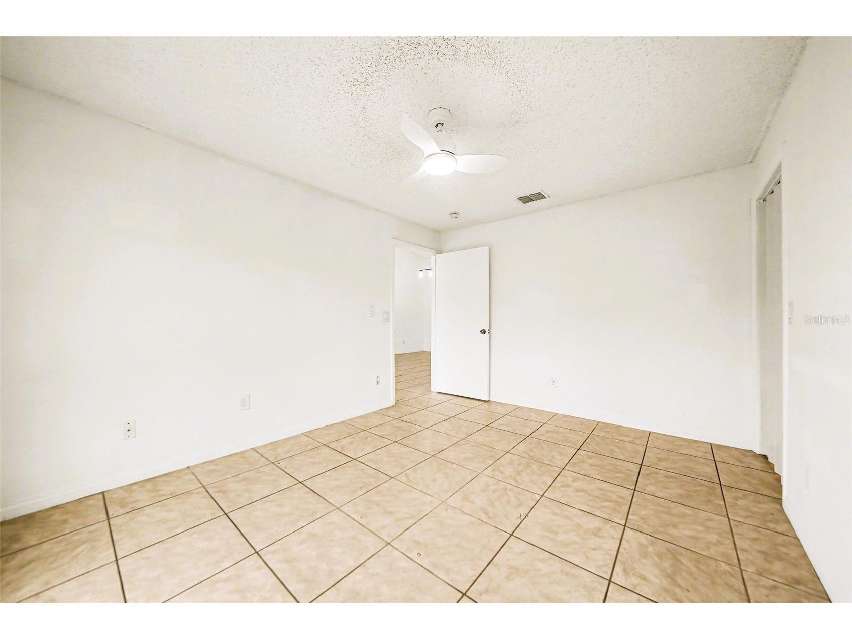 14657 Laguna Beach Circle Orlando FL 32824 O6406388 image18