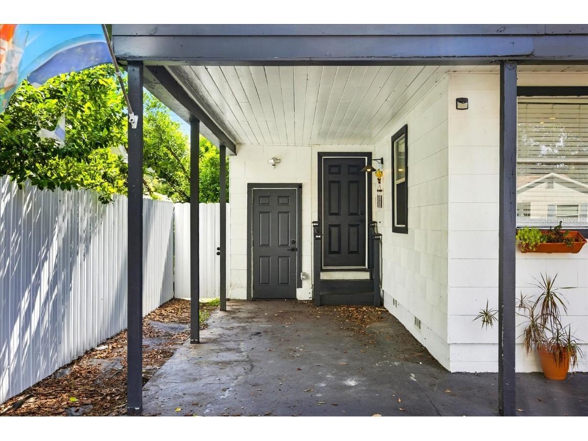 1466 15th Street S Saint Petersburg FL 33705 TB8419486 image2