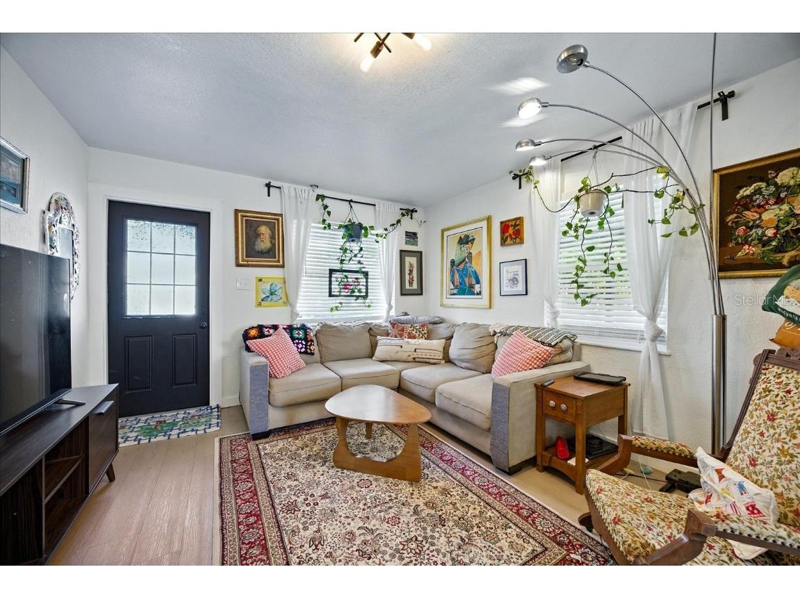 1466 15th Street S Saint Petersburg FL 33705 TB8419486 image5