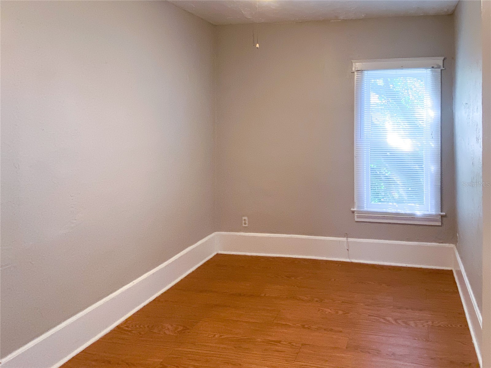 1466 30th Avenue N Saint Petersburg FL 33704 TB8483071 image9