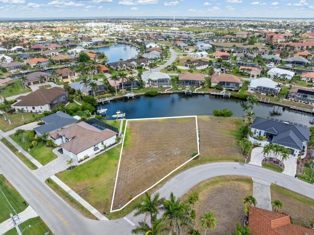 1466 Kiwi Court Punta Gorda FL 33950 C7509306 image1