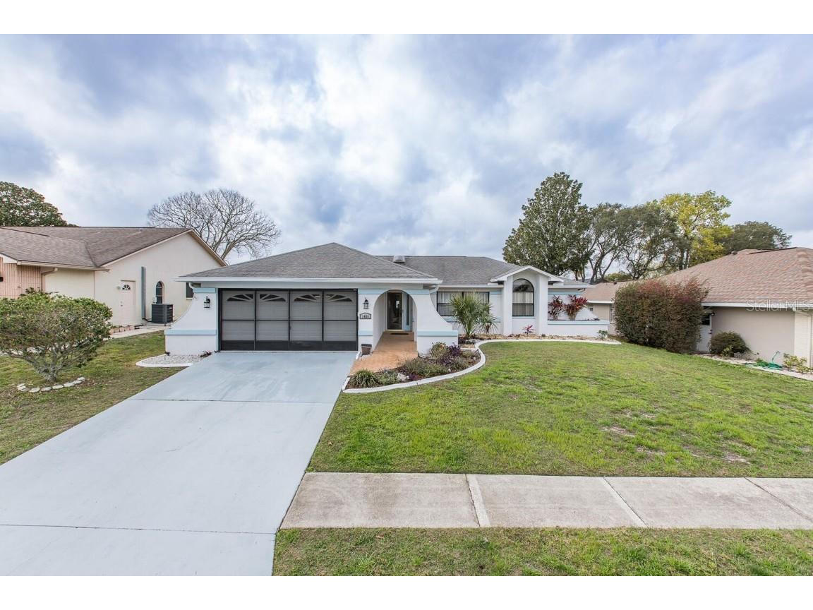 1466 Overland Drive Spring Hill FL 34608 W7862559 image1