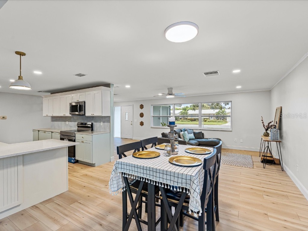 1466 S Hercules Avenue Clearwater FL 33764 TB8426788 image12