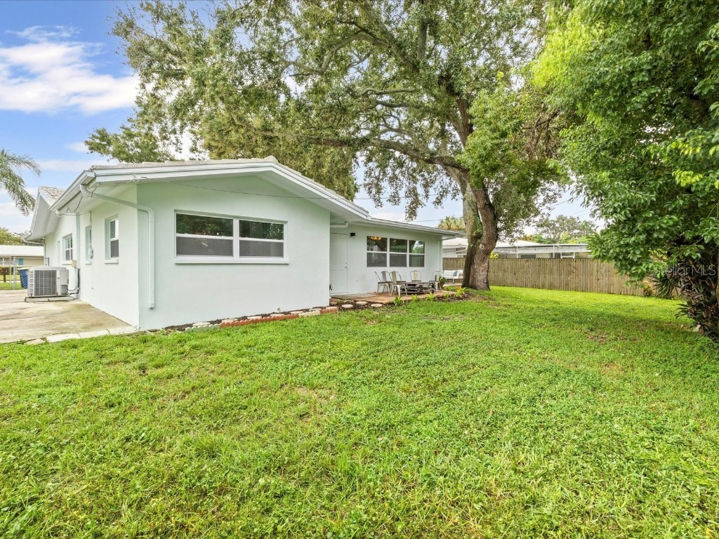 1466 S Hercules Avenue Clearwater FL 33764 TB8426788 image27