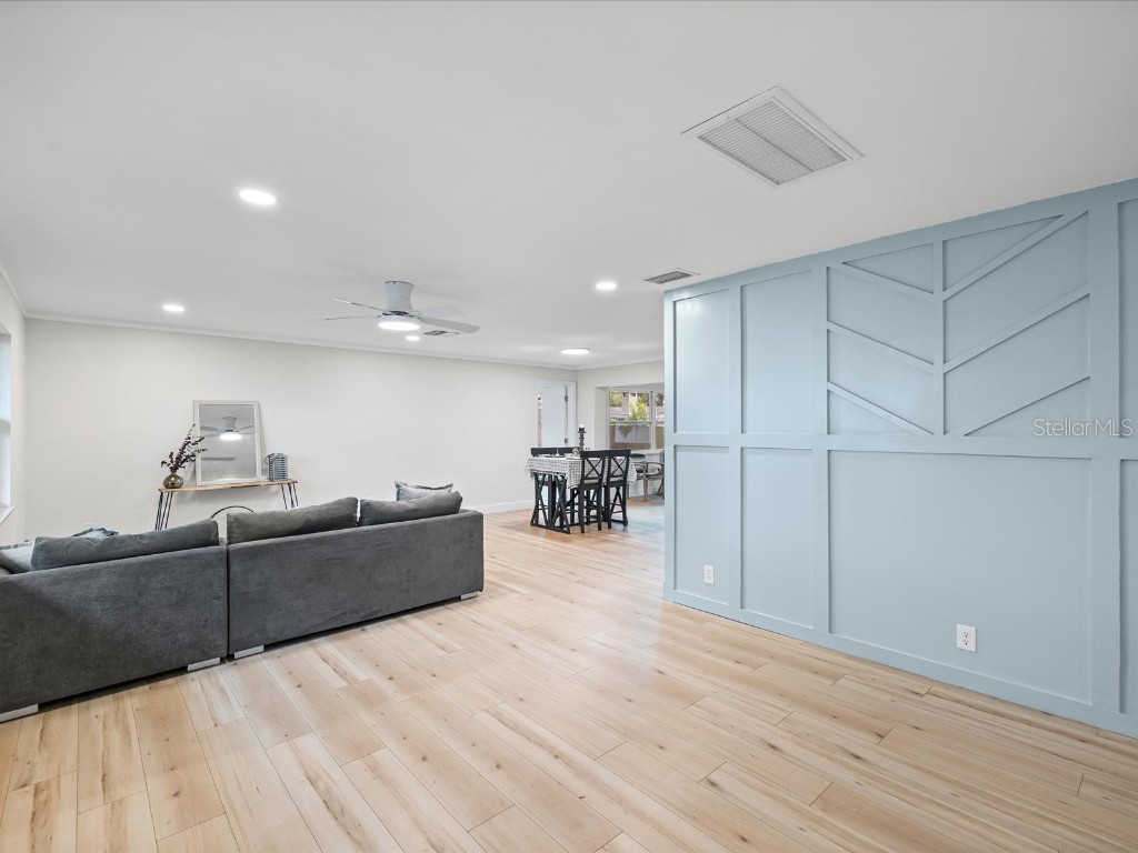 1466 S Hercules Avenue Clearwater FL 33764 TB8426788 image3