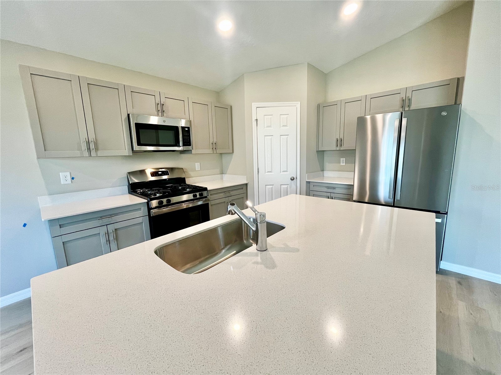 14664 Gallop Run Drive Lithia FL 33547 TB8502045 image3
