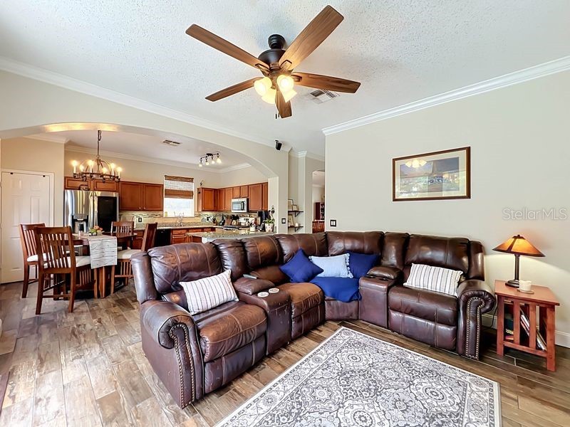 14664 Saint Georges Hill Drive Orlando FL 32828 O6418846 image37