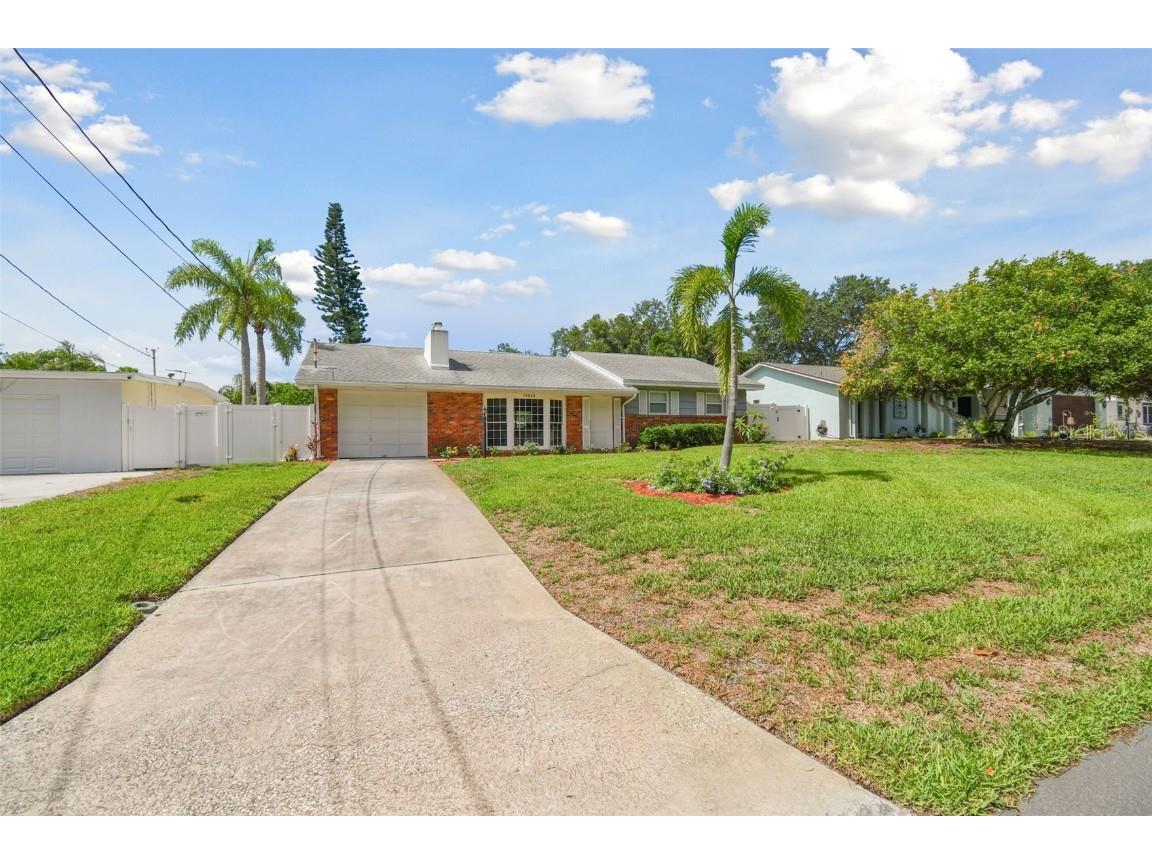 14668 Brewster Drive Largo FL 33774 U8246360 image1