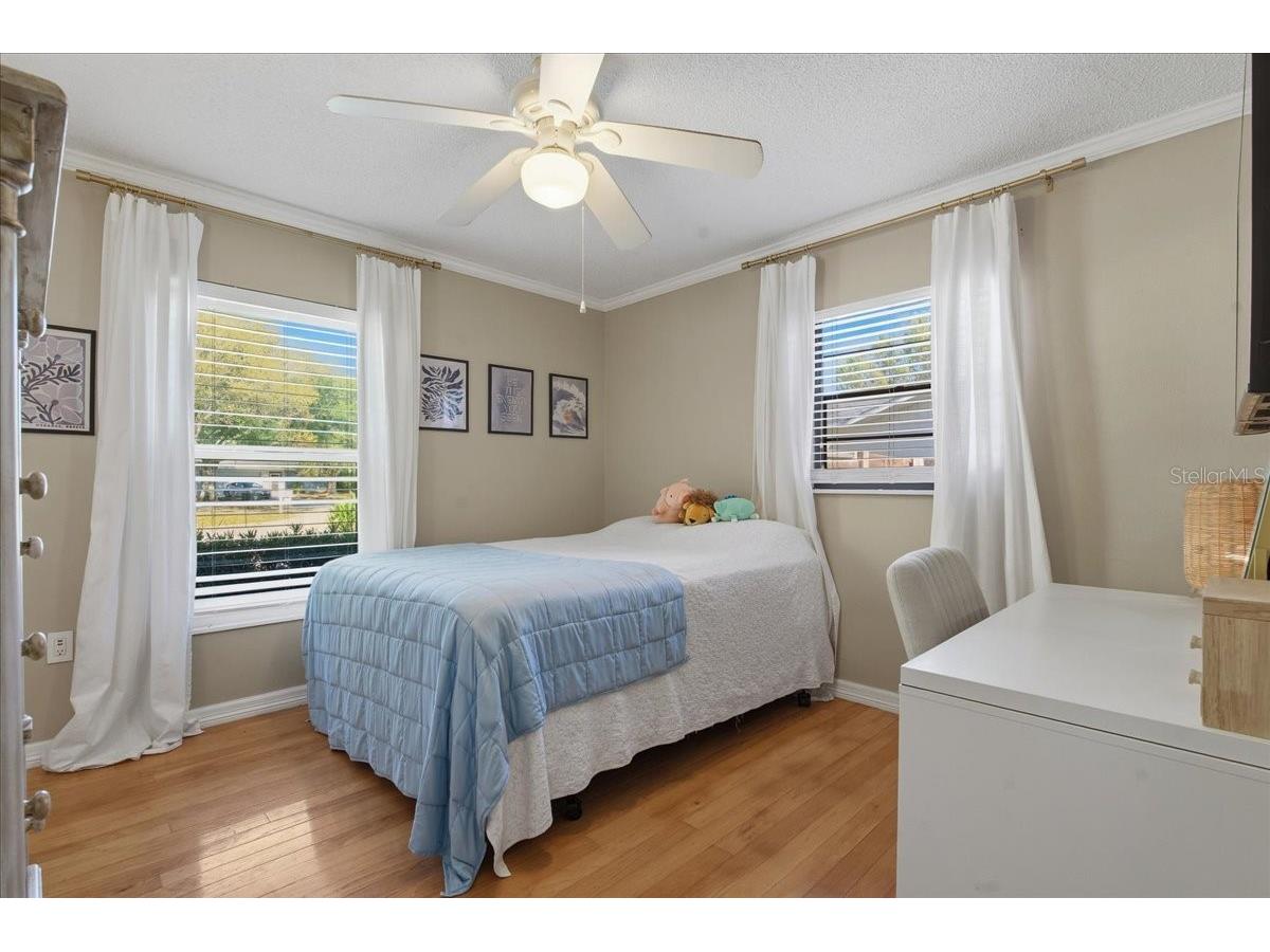 1467 Georgetowne Drive Sarasota FL 34232 A4686405 image26