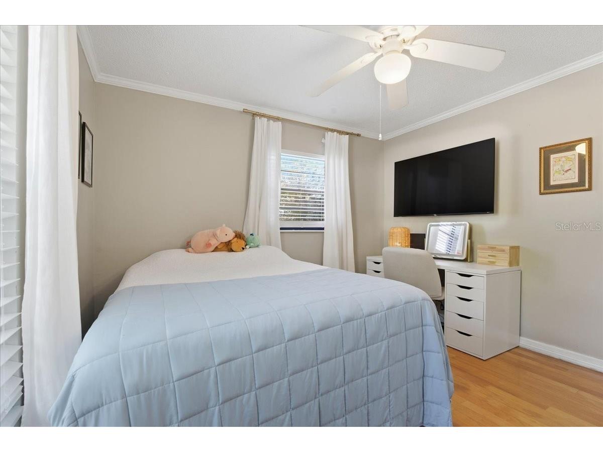 1467 Georgetowne Drive Sarasota FL 34232 A4686405 image27