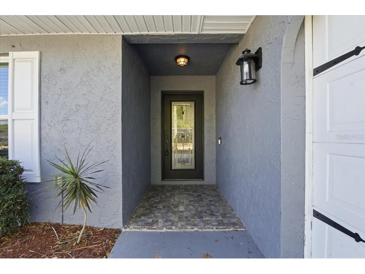 1467 Georgetowne Drive Sarasota FL 34232 A4686405 image40