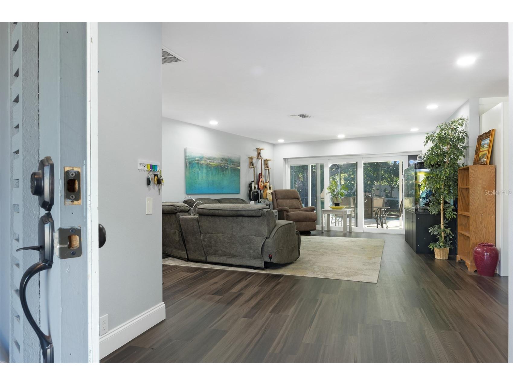 1467 Ridge Top Way Clearwater FL 33765 TB8457105 image7