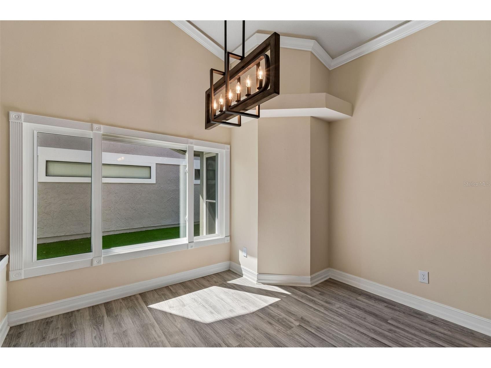14675 Village Glen Circle Tampa FL 33618 TB8503540 image11