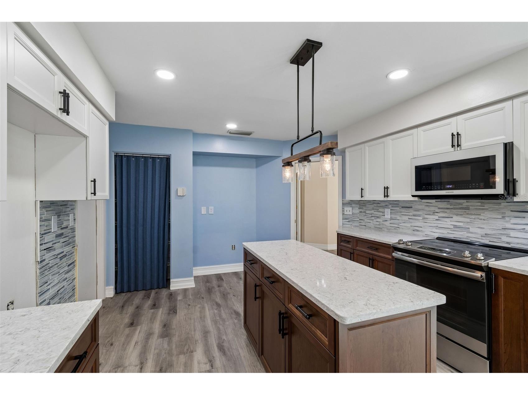 14675 Village Glen Circle Tampa FL 33618 TB8503540 image28