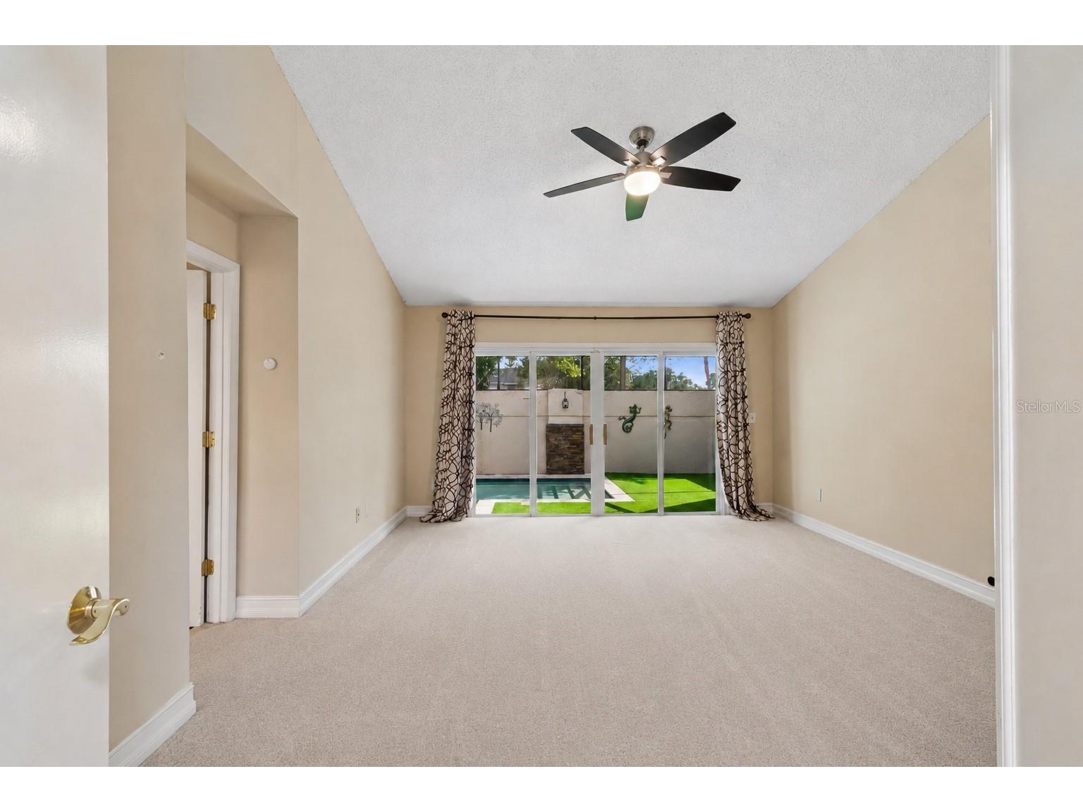 14675 Village Glen Circle Tampa FL 33618 TB8503540 image39