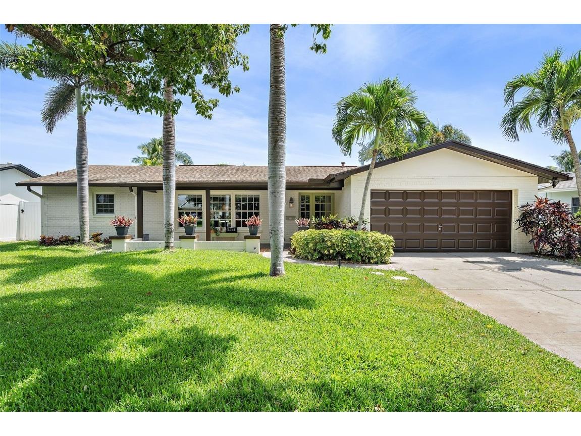 1468 54th Avenue NE Saint Petersburg FL 33703 U8244590 image1