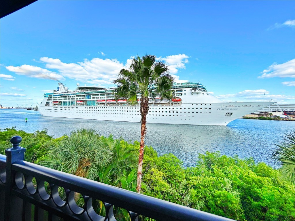 1468 Harbour Walk Road Tampa FL 33602 - SPARKMAN CHANNEL TB8439607 image37