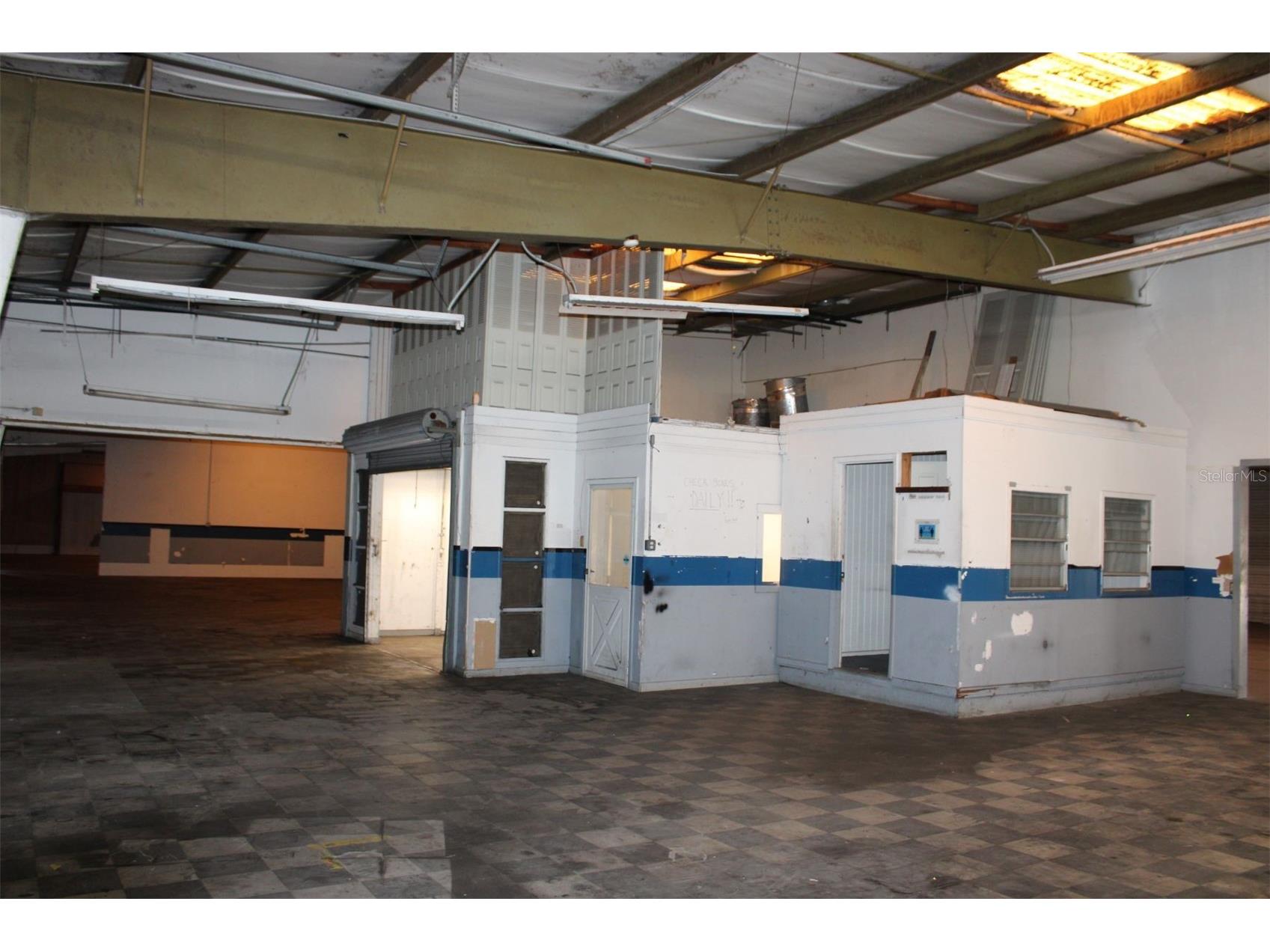 1468 L And R Industrial Boulevard #B Tarpon Springs FL 34689 TB8420199 image7