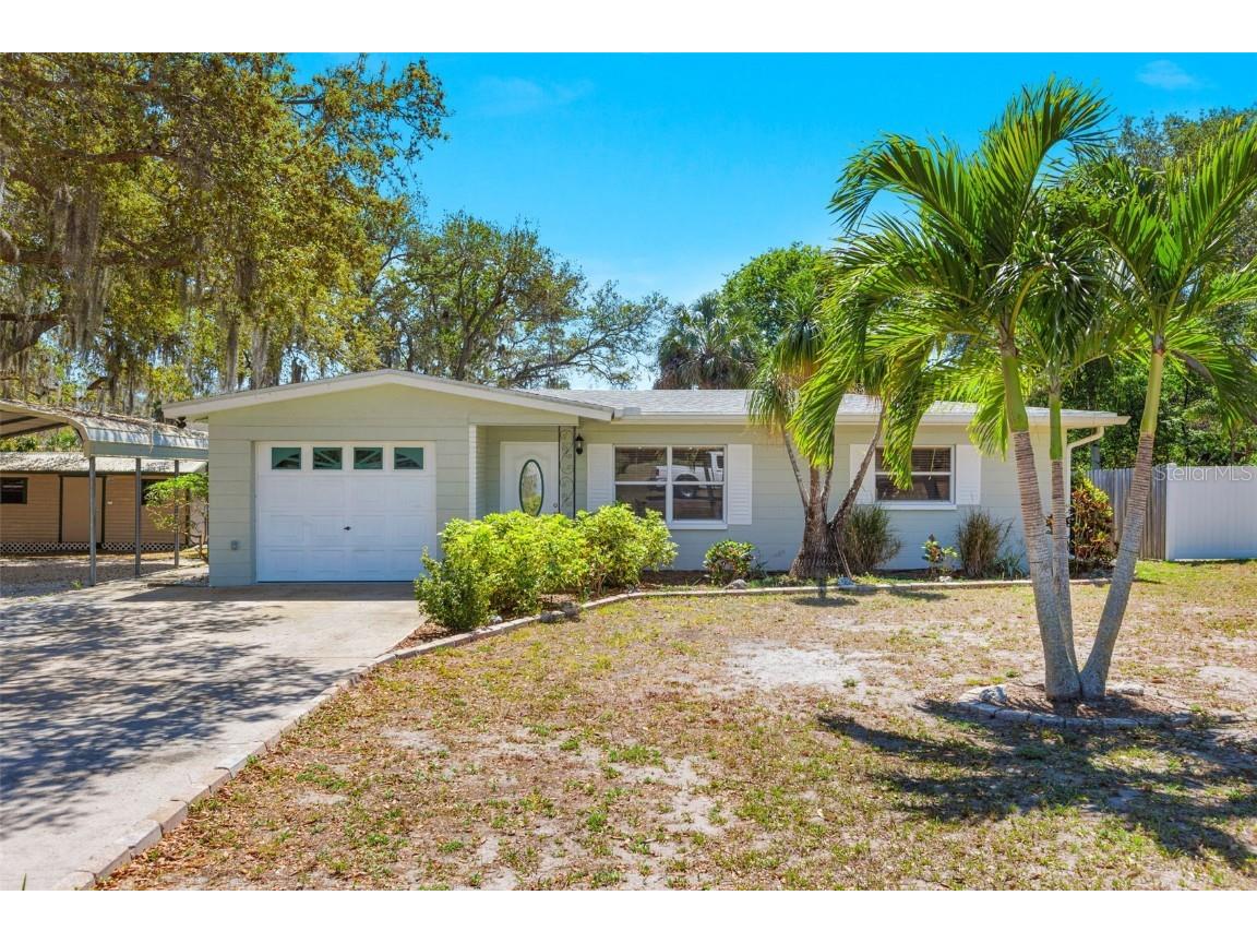 14686 Pine Drive Largo FL 33774 U8194787 image1