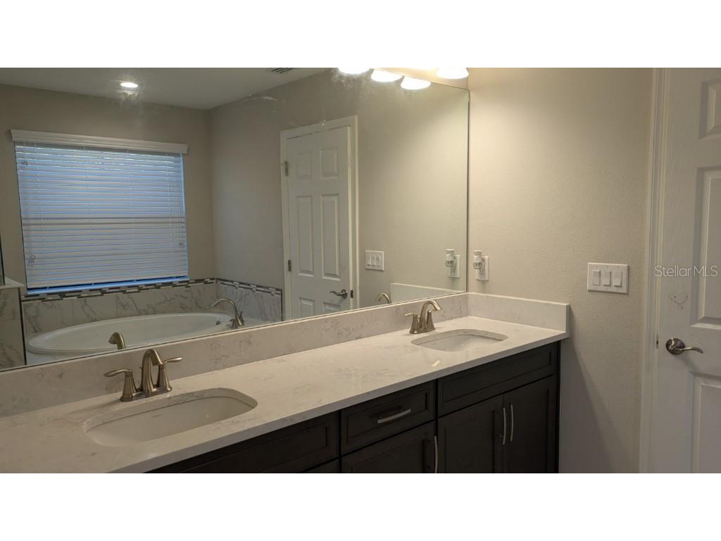 14698 Horse Trot Road Lithia FL 33547 TB8469514 image12