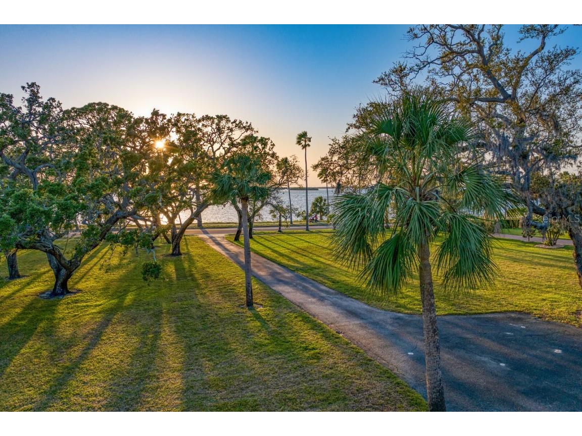 147 & 139 Edgewater Drive Dunedin FL 34698 TB8374458 image94