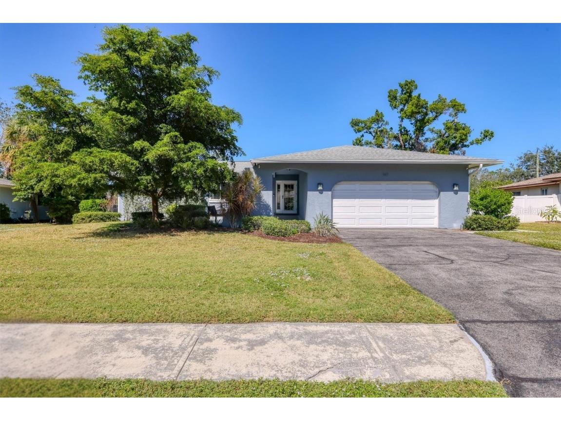 147 Adair Avenue Sarasota FL 34243 A4666450 image1