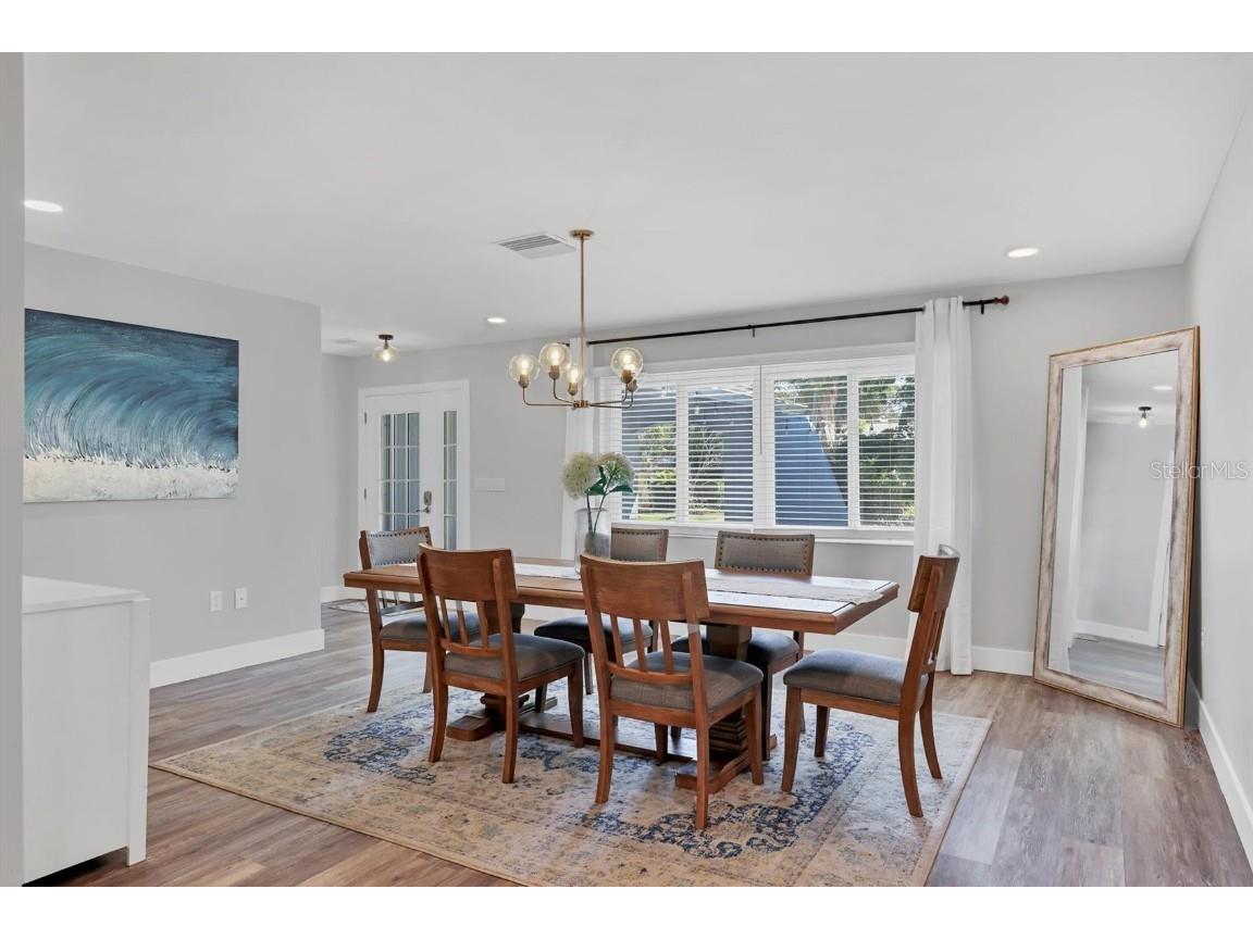 147 Adair Avenue Sarasota FL 34243 A4666450 image19