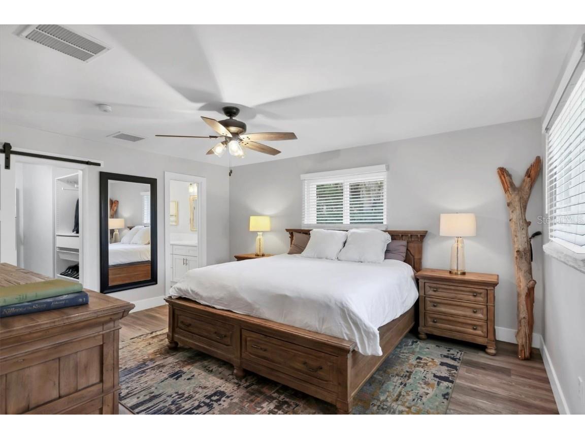 147 Adair Avenue Sarasota FL 34243 A4666450 image22